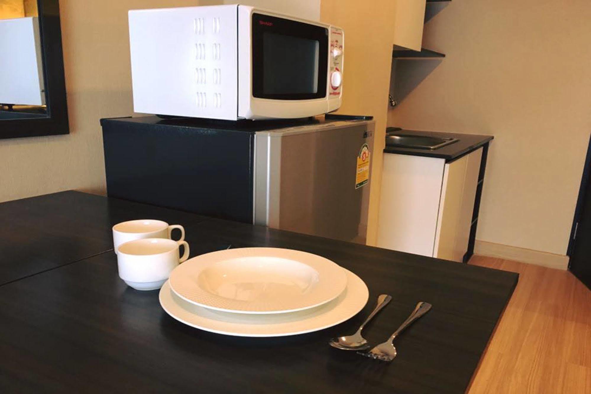 Sereno Airport Hotel 치앙마이 외부 사진