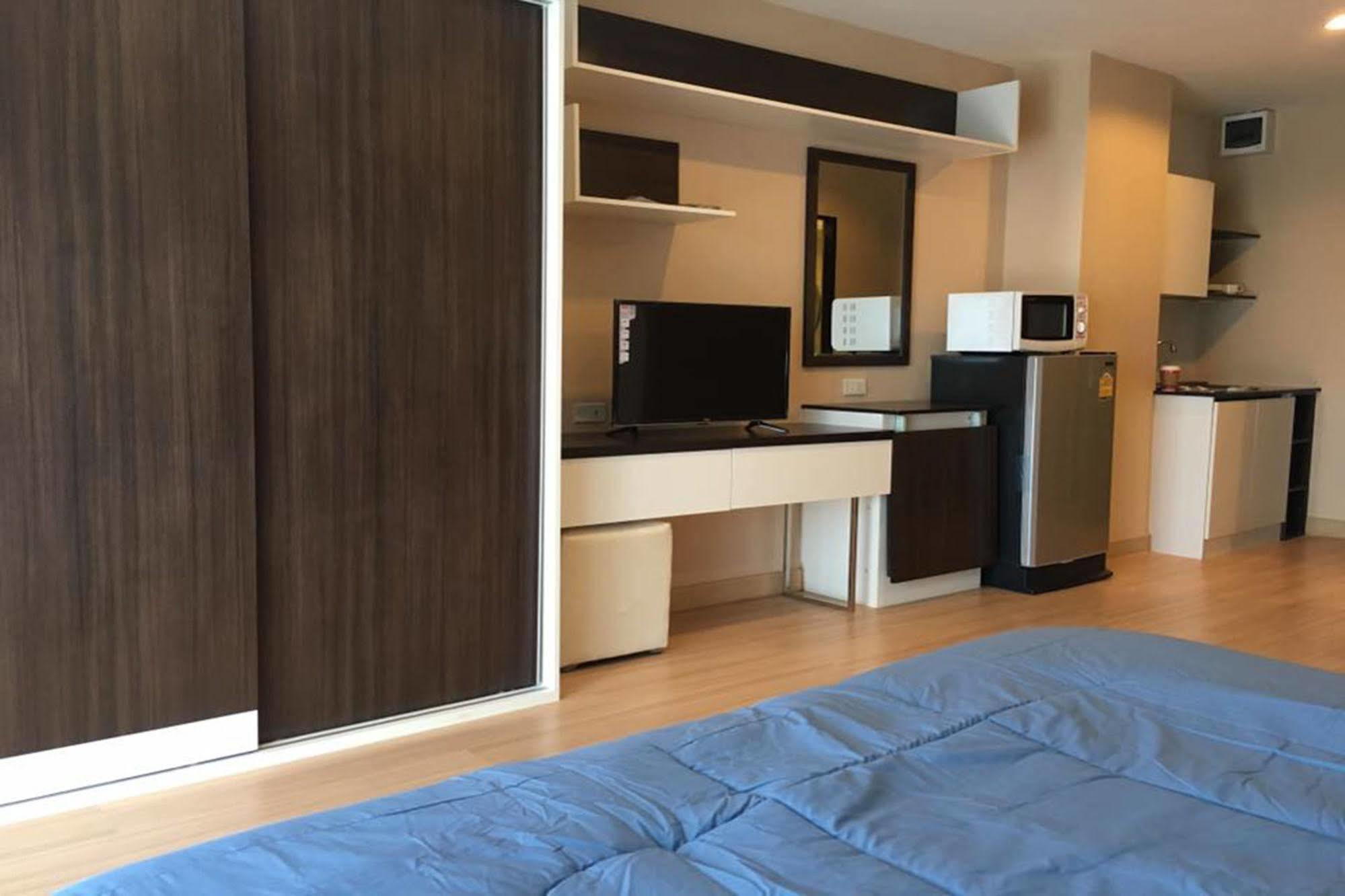 Sereno Airport Hotel 치앙마이 외부 사진